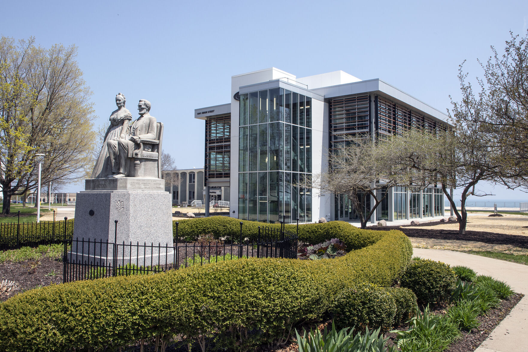 Gateway Lincoln Center for Health Careers - Ribbon Cutting - May 12, 2022